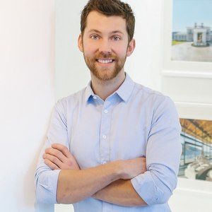 Meet your Posher, Nehemiah